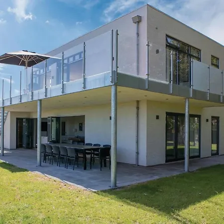 Feriehus Nice In W/ Wifi And 5 Bedrooms Hadsund