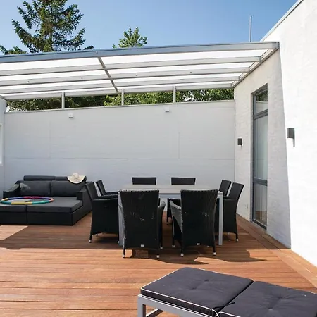 Nice In W/ Wifi And 5 Bedrooms Feriehus Hadsund